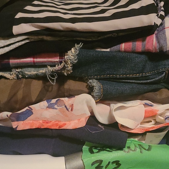 10 for $50 Mix Box - Picture 2 of 4